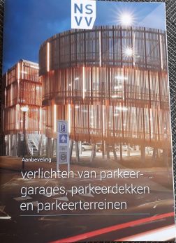 Aanbeveling Verlichten van parkeergarages, parkeerdekken en parkeerterreinen  PDF